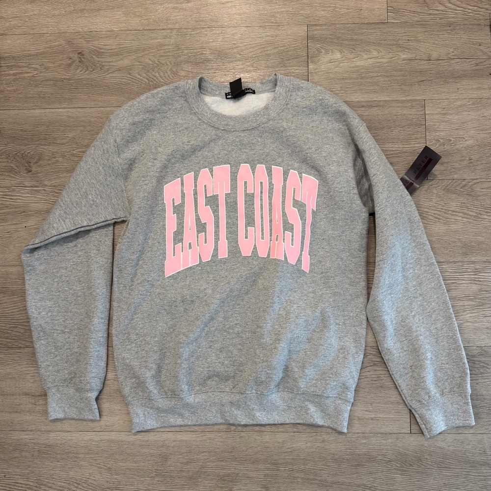Prince Peter Collection East Coast Pullover Small NWT.